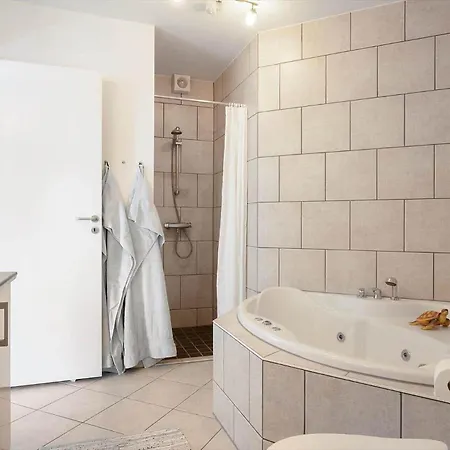 Fy390-bogense-vestre-engvej-118-st-tv *